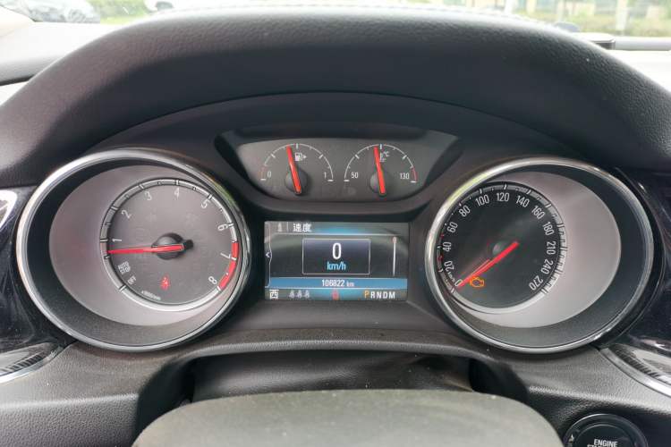 Used Buick Regal 2017 20T Elite Edition Instrument Cluster