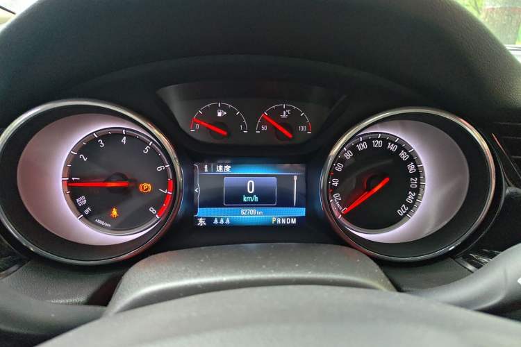 Used Buick Regal 2017 20T Luxury Model Instrument Cluster