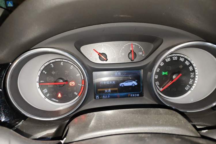 Used Buick Regal 2017 20T Luxury Model Instrument Cluster
