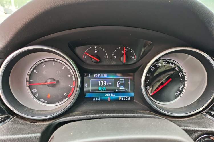 Used Buick Regal 2017 20T Elite Edition Instrument Cluster