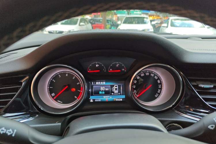 Used Buick Regal 2017 20T Elite Edition Instrument Cluster
