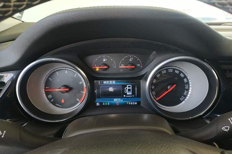 Used Buick Regal 2017 20T Luxury Model Instrument Cluster