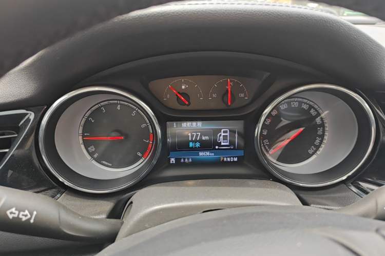 Used Buick Regal 2017 20T Elite Edition Instrument Cluster