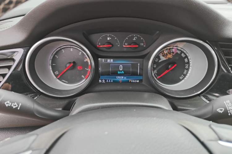 Used Buick Regal 2017 20T Elite Edition Instrument Cluster
