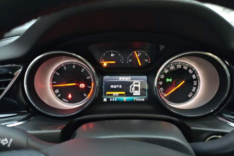 Used Buick Regal 2017 20T Luxury Model Instrument Cluster