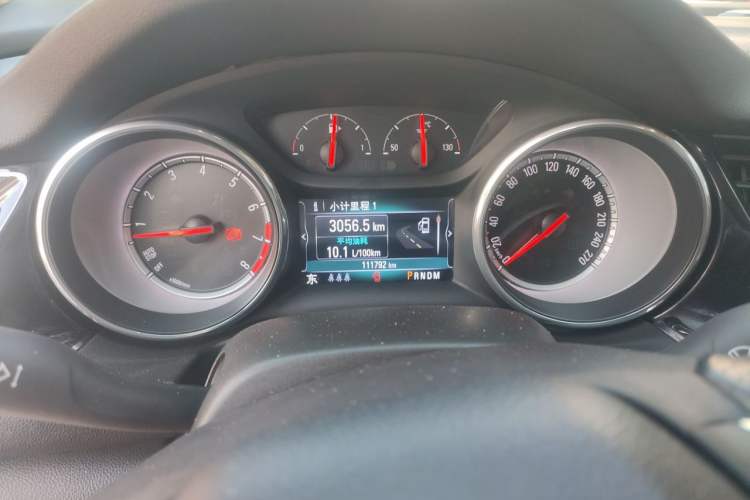 Used Buick Regal 2017 20T Elite Edition Instrument Cluster