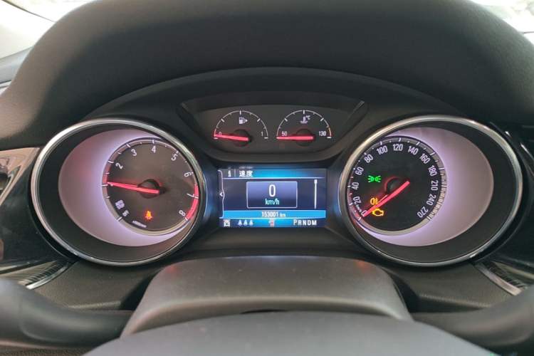 Used Buick Regal 2017 20T Elite Edition Instrument Cluster