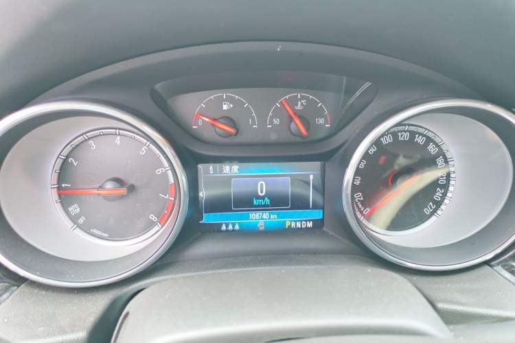 Used Buick Regal 2017 20T Elite Edition Instrument Cluster