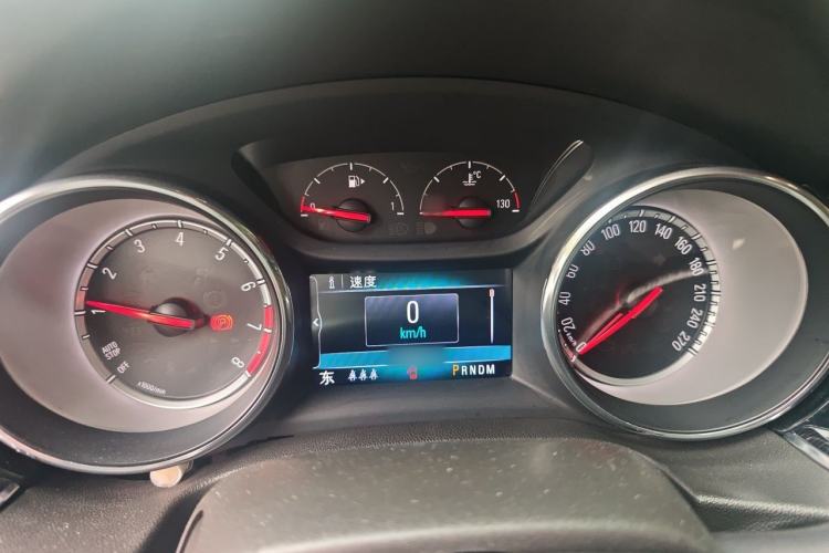 Used Buick Regal 2017 20T Elite Edition Instrument Cluster