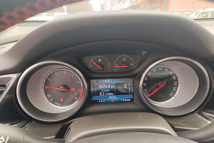 Used Buick Regal 2017 20T Elite Edition Instrument Cluster