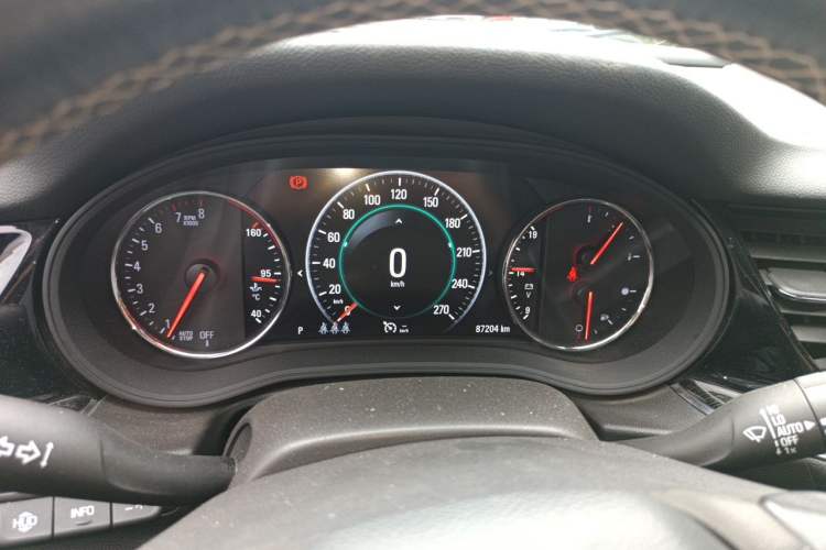Used Buick Regal 2017 28T Luxury Edition Instrument Cluster