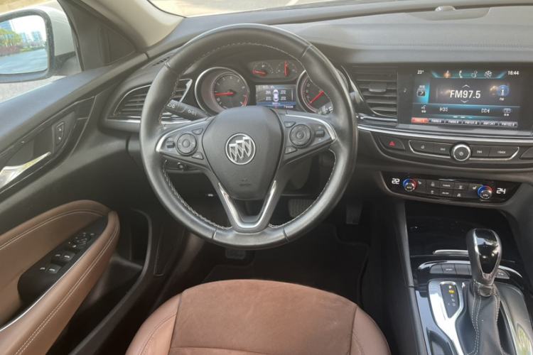Used Buick Regal 2017 20T Luxury Model Interior 1