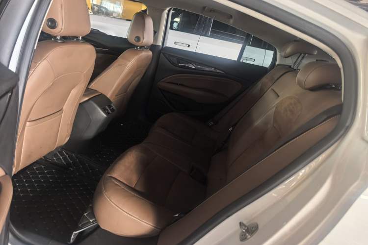Used Buick Regal 2017 20T Luxury Model Interior 1