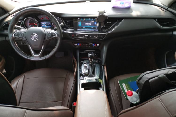 Used Buick Regal 2017 20T Elite Edition Interior 2