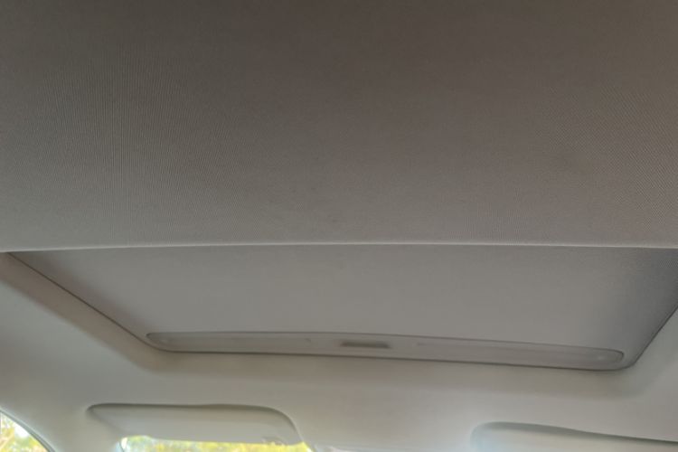 Used Buick Regal 2017 20T Luxury Model Interior 6