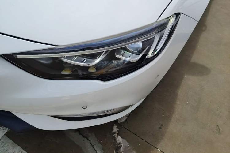 Used Buick Regal 2017 20T Luxury Model Left Front Headlight