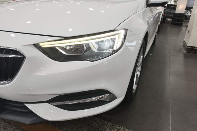 Used Buick Regal 2017 20T Elite Edition Left Front Headlight