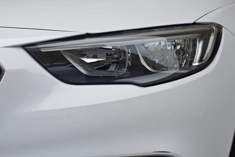Used Buick Regal 2017 20T Elite Edition Left Front Headlight