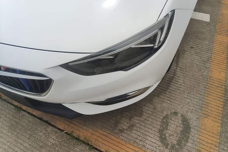 Used Buick Regal 2017 20T Elite Edition Left Front Headlight