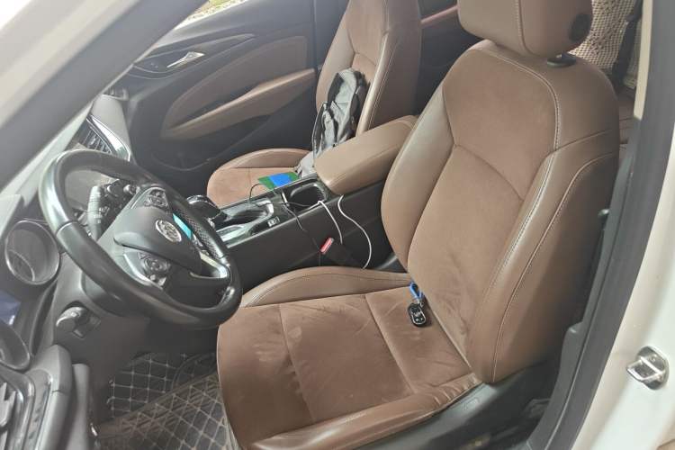Used Buick Regal 2017 20T Elite Edition Left Front Seat