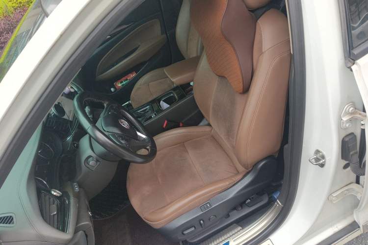 Used Buick Regal 2017 28T Prestige Model Left Front Seat