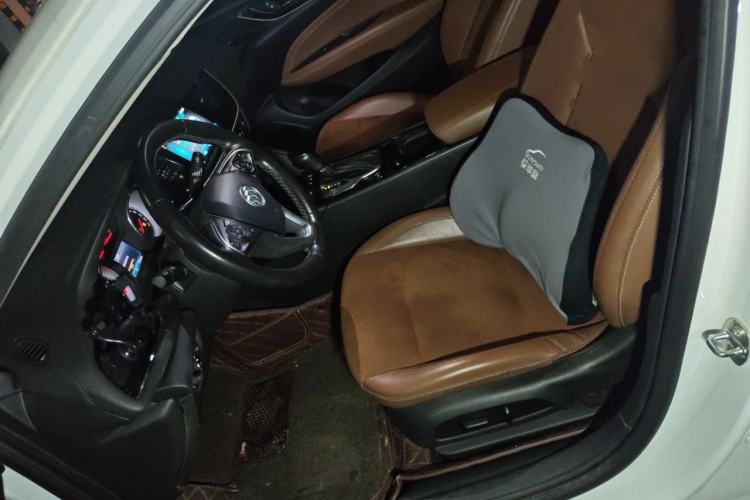 Used Buick Regal 2017 20T Luxury Model Left Front Seat