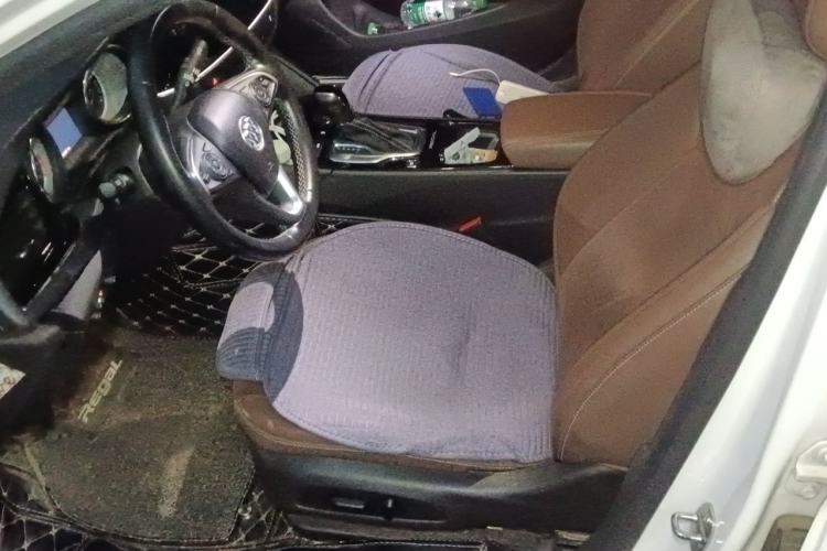 Used Buick Regal 2017 20T Elite Edition Left Front Seat