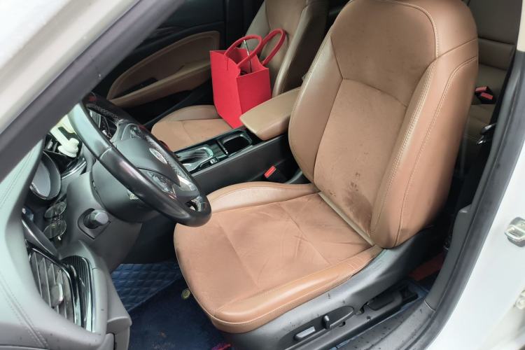 Used Buick Regal 2017 20T Elite Edition Left Front Seat