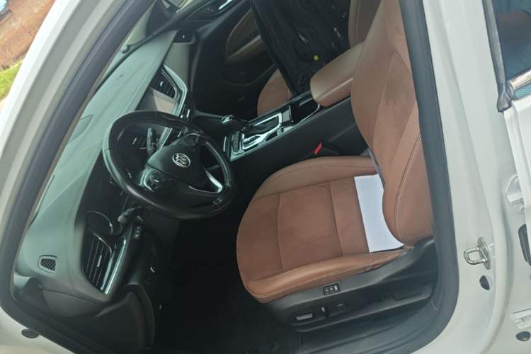 Used Buick Regal 2017 20T Prestige Model Left Front Seat