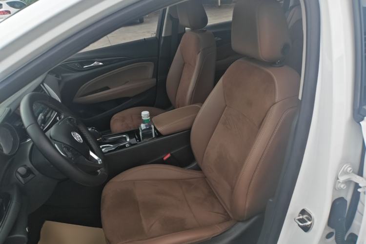 Used Buick Regal 2017 20T Luxury Model Left Front Seat