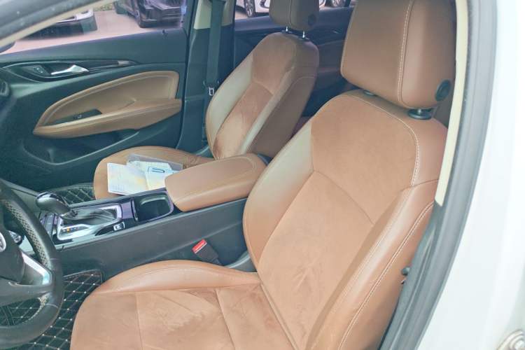 Used Buick Regal 2017 20T Elite Edition Left Front Seat
