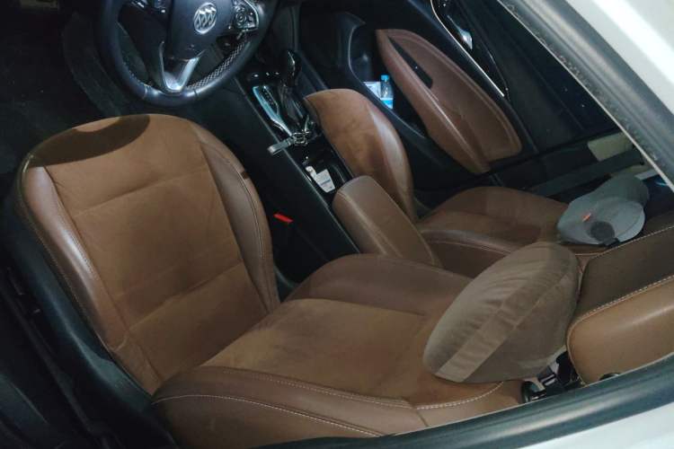 Used Buick Regal 2017 20T Elite Edition Left Front Seat