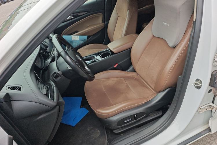 Used Buick Regal 2017 20T Elite Edition Left Front Seat