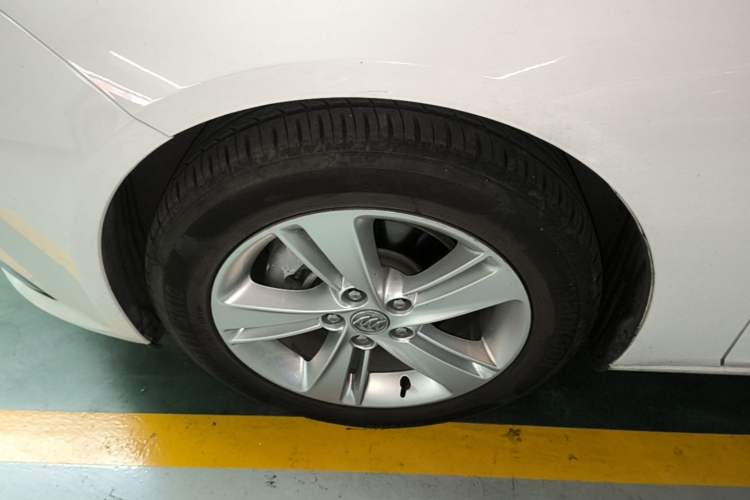 Used Buick Regal 2017 20T Elite Edition Left Front Wheel Hub