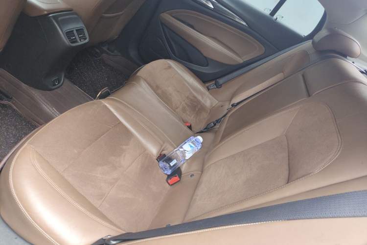 Used Buick Regal 2017 28T Prestige Model Left Rear Seat