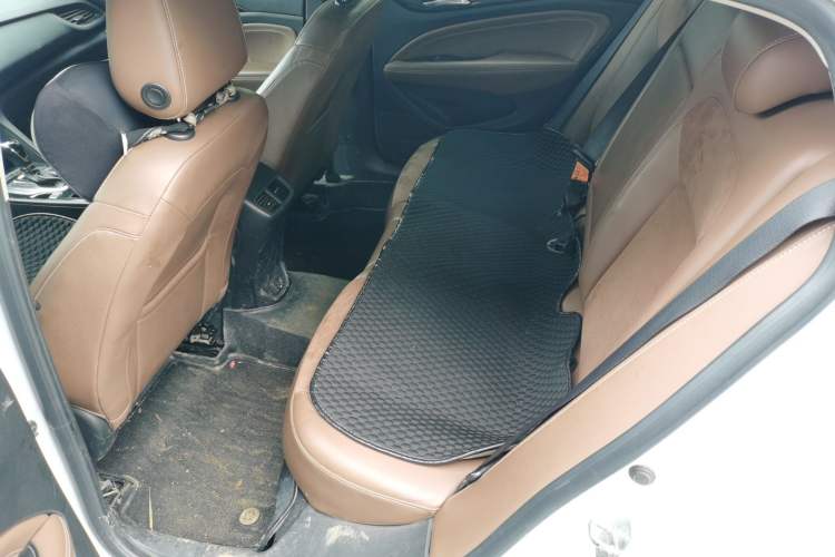Used Buick Regal 2017 20T Elite Edition Left Rear Seat
