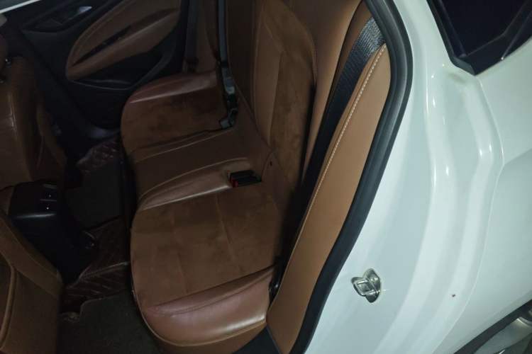 Used Buick Regal 2017 20T Luxury Model Left Rear Seat