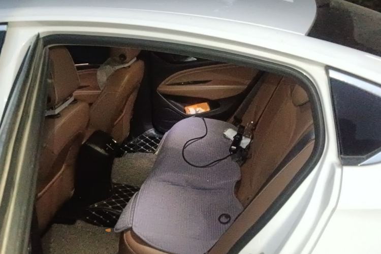 Used Buick Regal 2017 20T Elite Edition Left Rear Seat