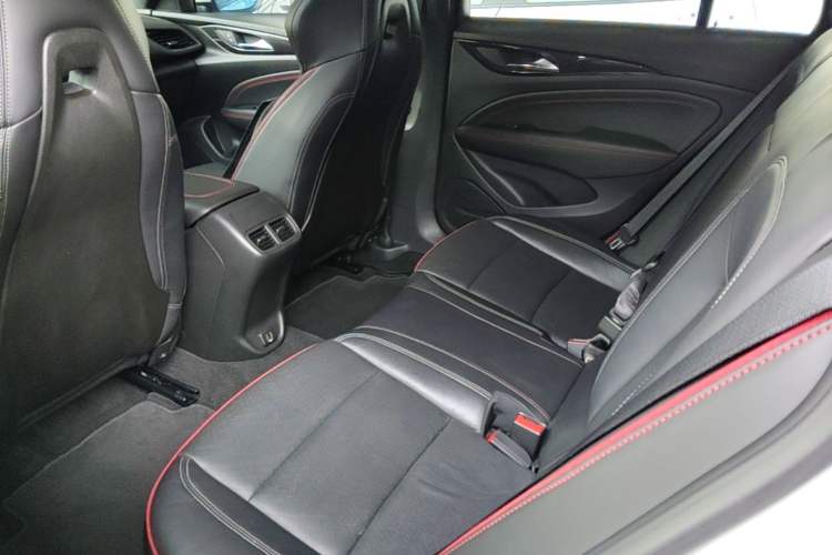 Used Buick Regal 2017 GS 28T Luxury Model Left Rear Seat