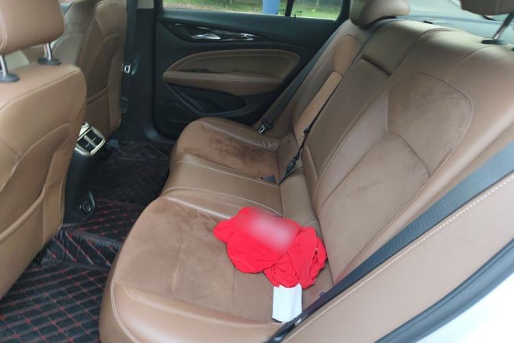 Used Buick Regal 2017 20T Elite Edition Left Rear Seat