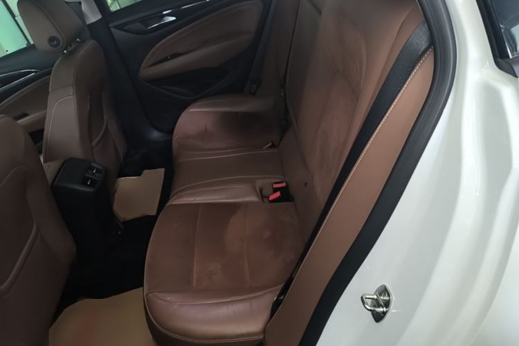 Used Buick Regal 2017 20T Elite Edition Left Rear Seat