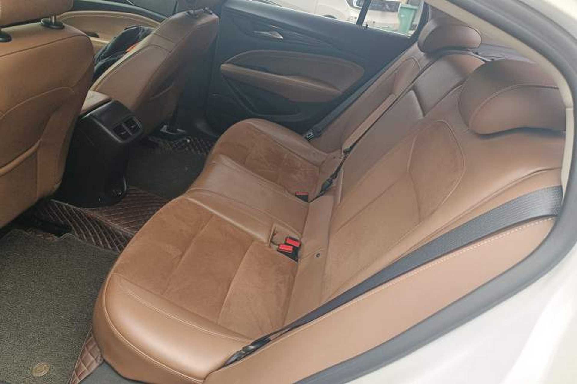 Used Buick Regal 2017 20T Elite Edition Left Rear Seat