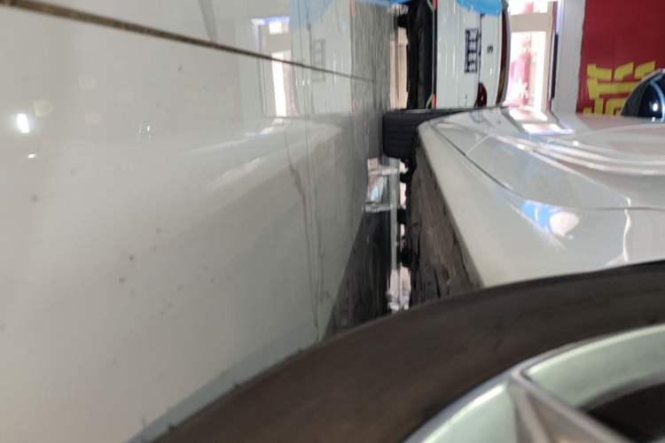 Used Buick Regal 2017 20T Elite Edition Left Side Sill