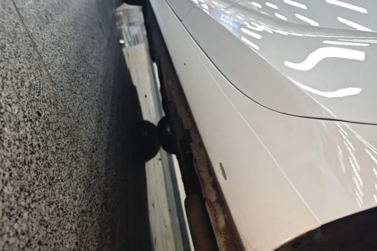 Used Buick Regal 2017 20T Elite Edition Left Side Sill