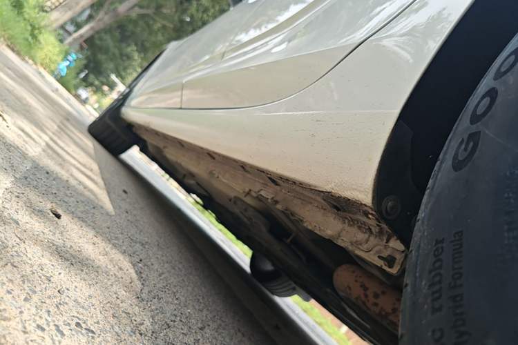 Used Buick Regal 2017 20T Prestige Model Left Side Sill
