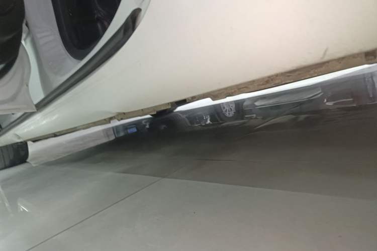 Used Buick Regal 2017 20T Elite Edition Left Side Sill