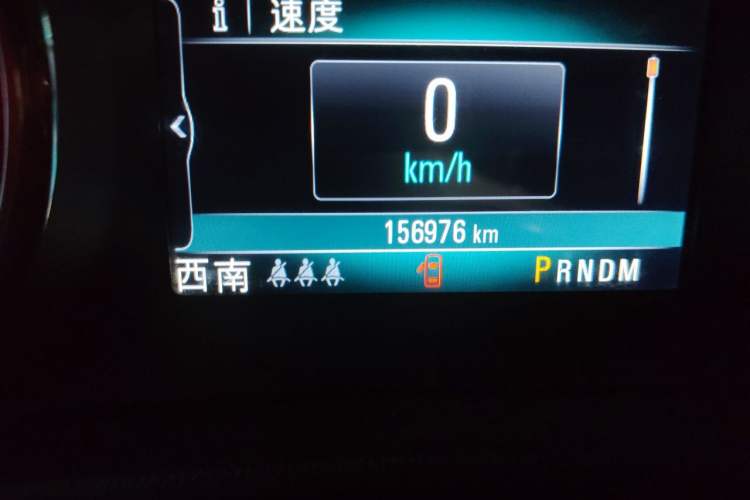 Used Buick Regal 2017 20T Elite Edition Odometer Close Up