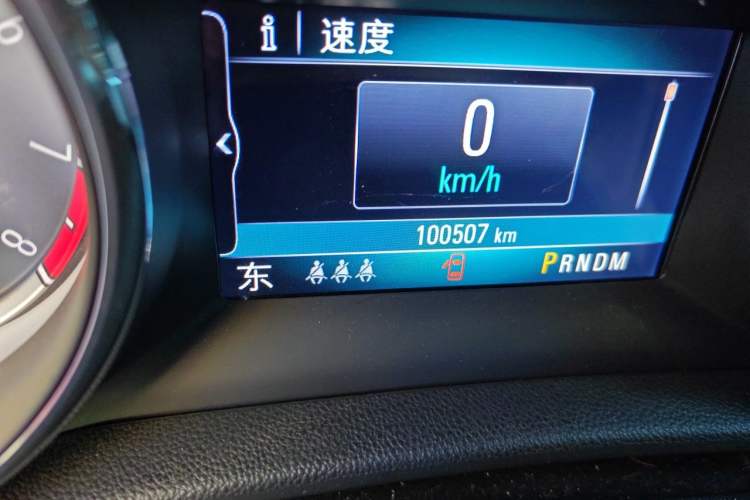 Used Buick Regal 2017 20T Elite Edition Odometer Close Up