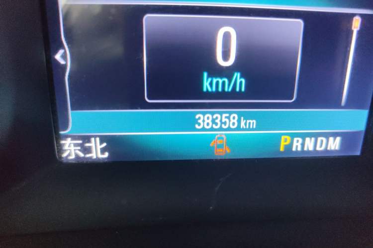 Used Buick Regal 2017 20T Elite Edition Odometer Close Up