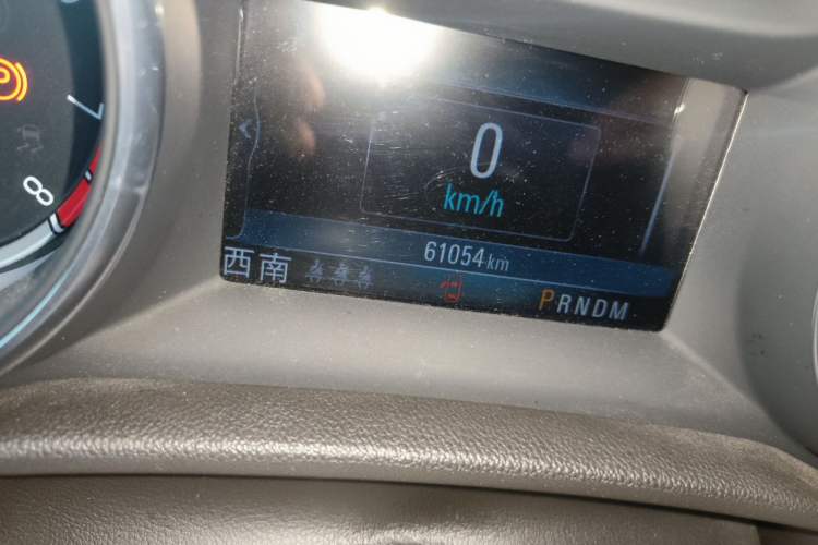 Used Buick Regal 2017 20T Elite Edition Odometer Close Up